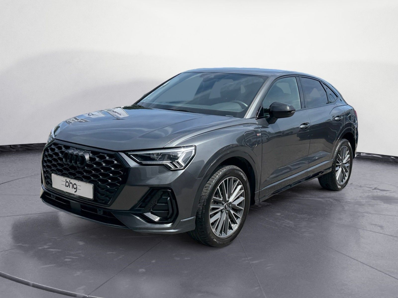 Audi Q3 Sportb. S line 45 TFSIe S tronic foto 2