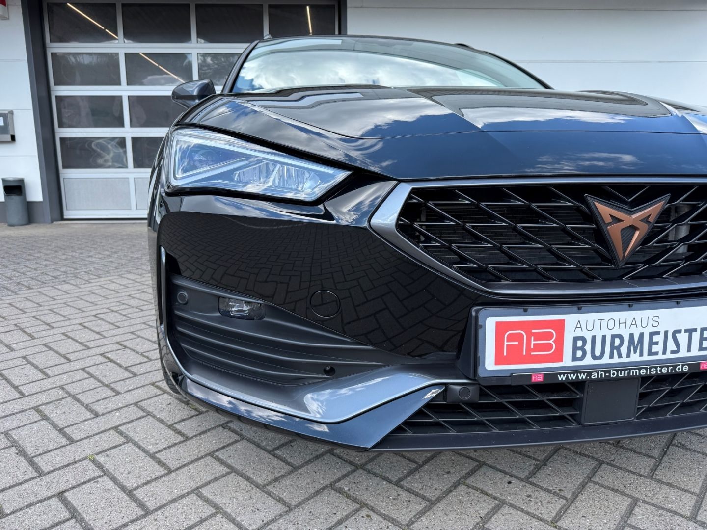 CUPRA Leon Sportstourer 2.0 TSI Garantie 4/29 Carplay - Image 5