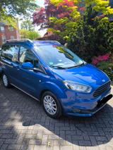 Ford Tourneo Courier mit AHK 1.0 EcoBoost 65.000 km 