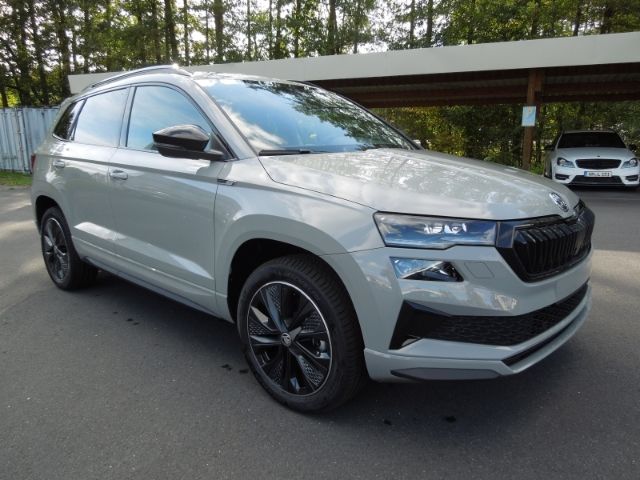 Skoda Karoq 1.5TSI DSG Sportline/Matrix/Navi/Kamera/AC