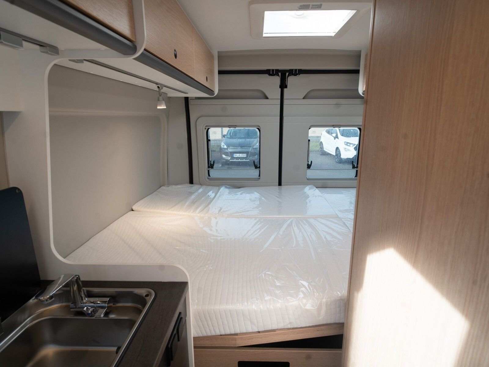 Fahrzeugabbildung Sunlight Adventure Cliff 600 Faltverdunkelung*Markise*uvm