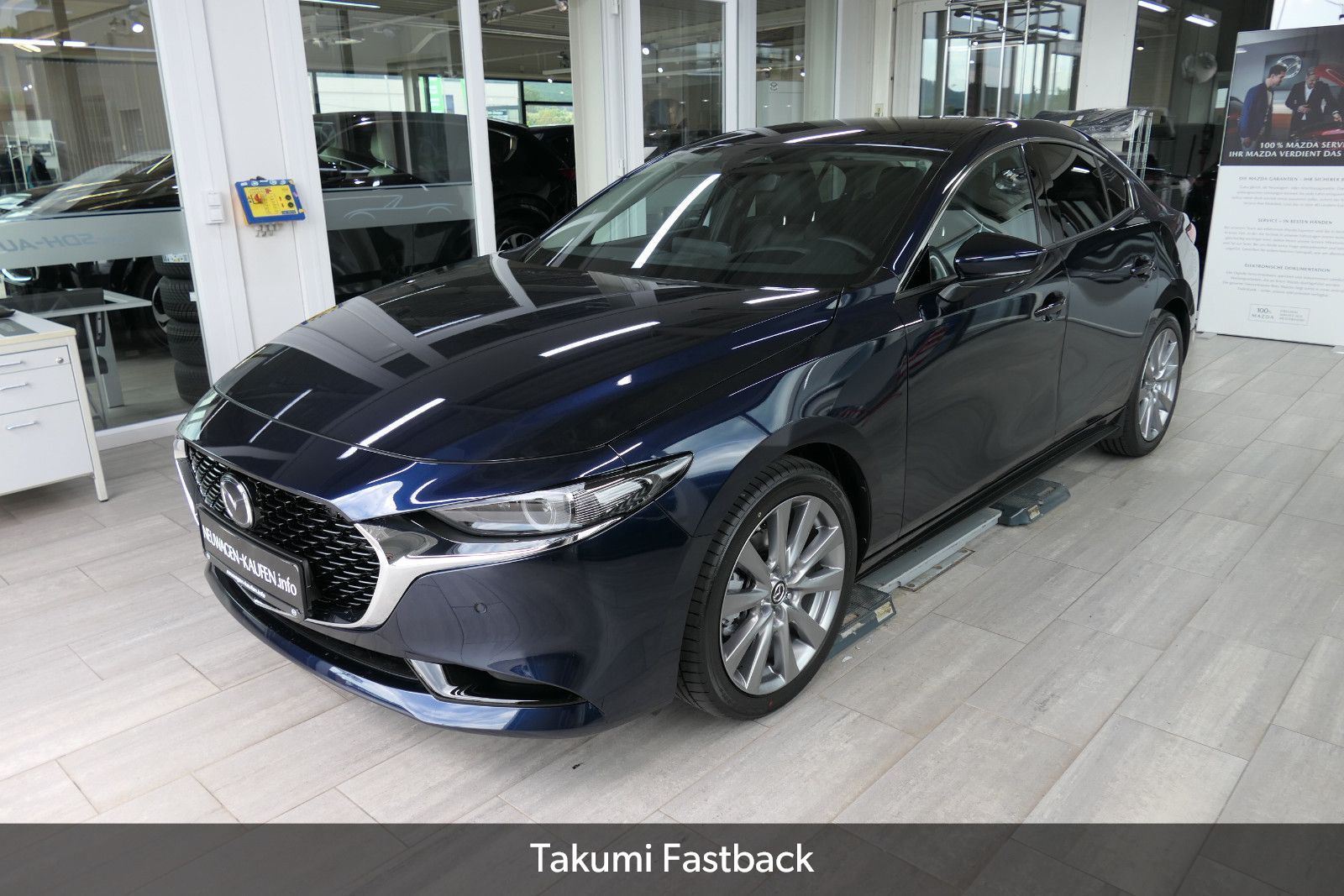 Mazda 3 e-SKYACTIV  Takumi  Fastback+ Matrix LED 2026