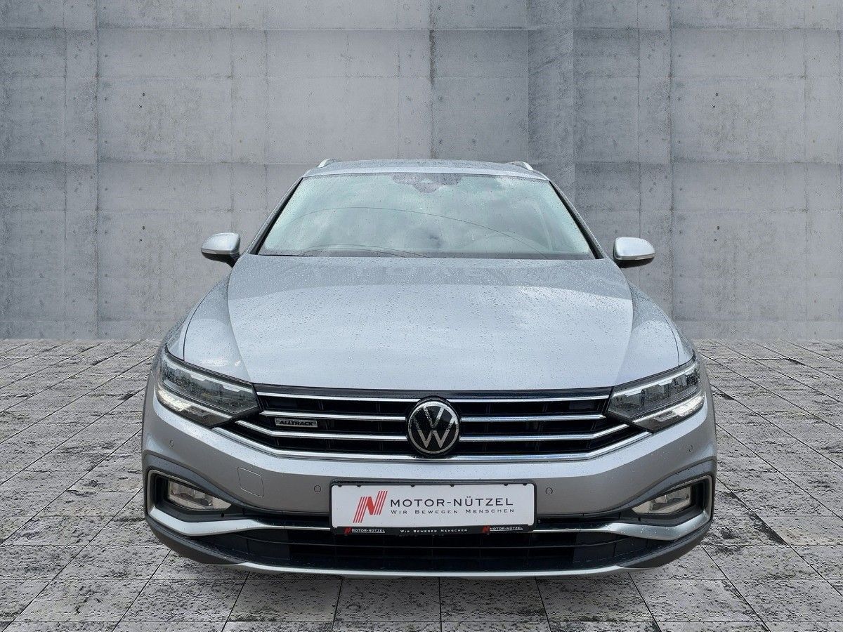 Volkswagen Passat Alltrack - Bild 3