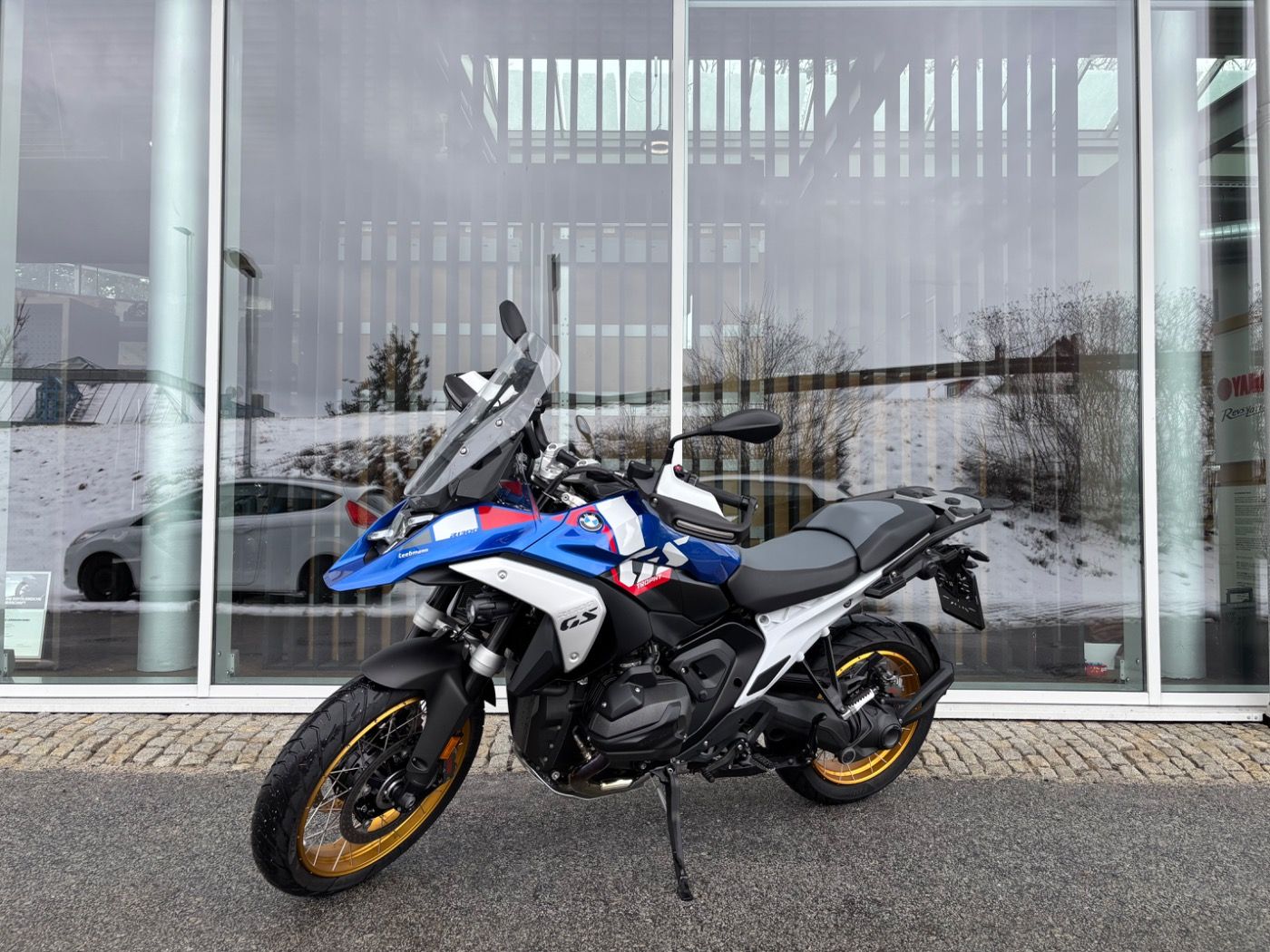 Fahrzeugabbildung BMW R 1300 GS Trophy 3 Pakete Fahrzeughöhenregelung