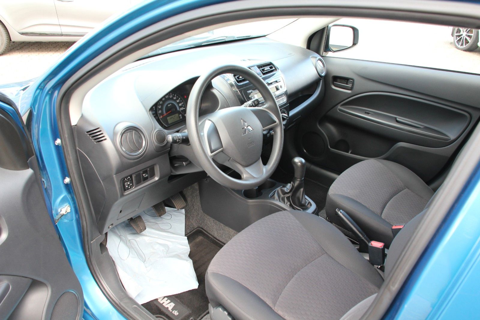 Fahrzeugabbildung Mitsubishi Space Star Diamant Edition