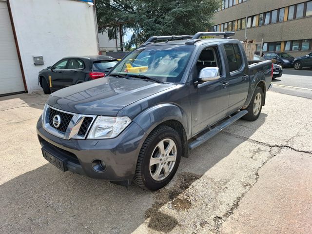 Nissan Navara 3.0dciV6 Vollaustat. Navi Leder Klima Eu5