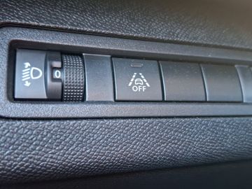 Peugeot 3008 Allure Pack 1.2 PureTech 130 Kam.+KeyLess