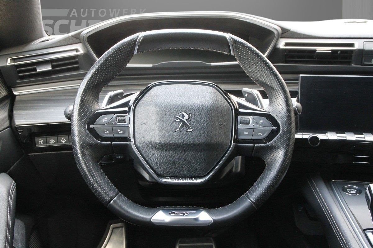 Fahrzeugabbildung Peugeot 508 Hybrid 225