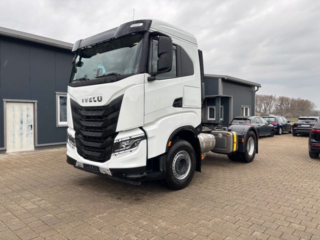 Iveco S-Way AS440S49T/P ON- E6d - Retarder -Standklima