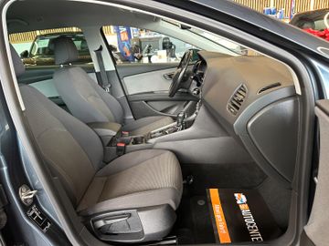 Seat Leon ST Style *TÜV*AHK*Klima*Navi*Spurhalte*