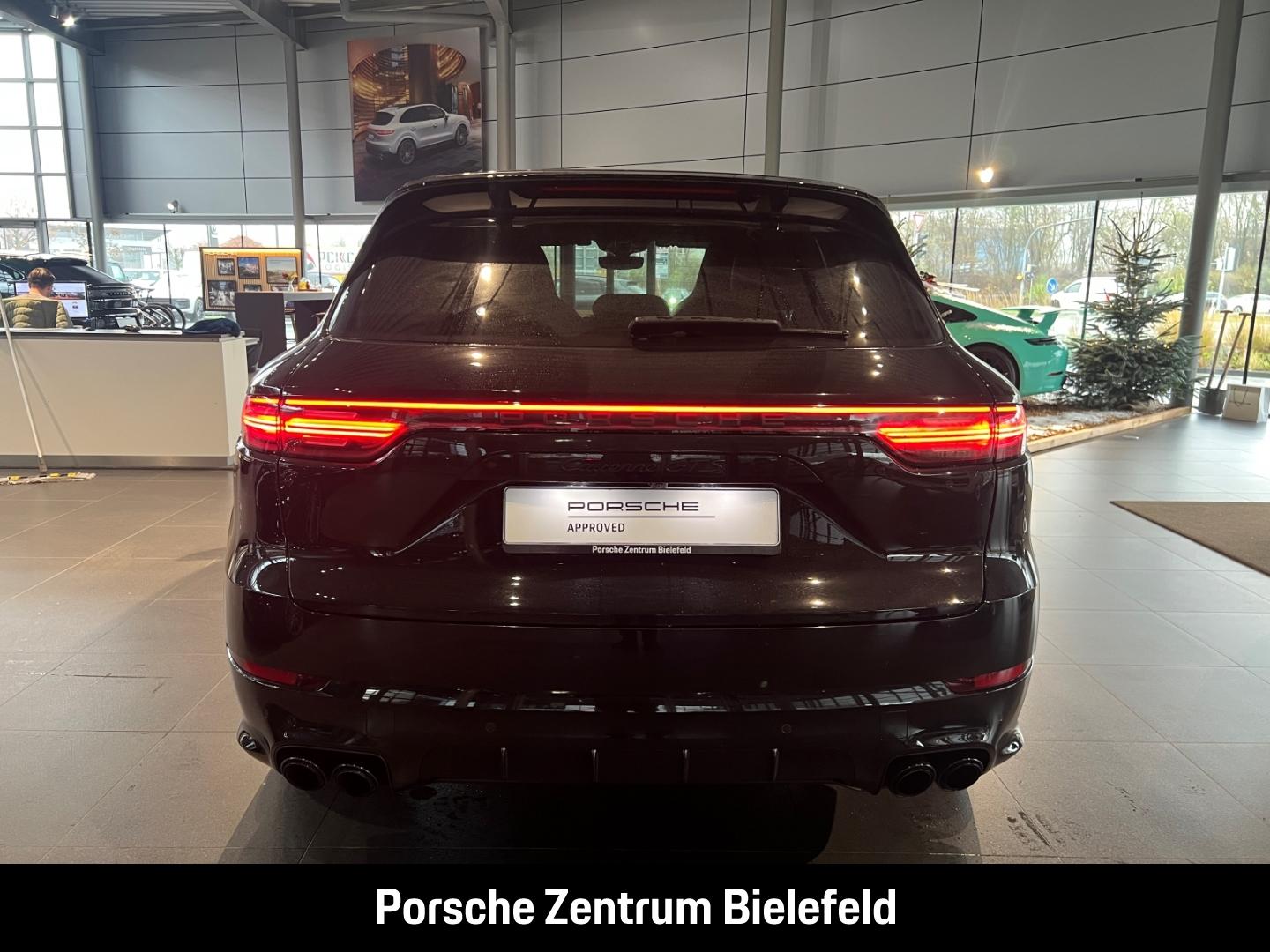 Porsche Cayenne GTS Surround-View Luftfederung 21-Zoll