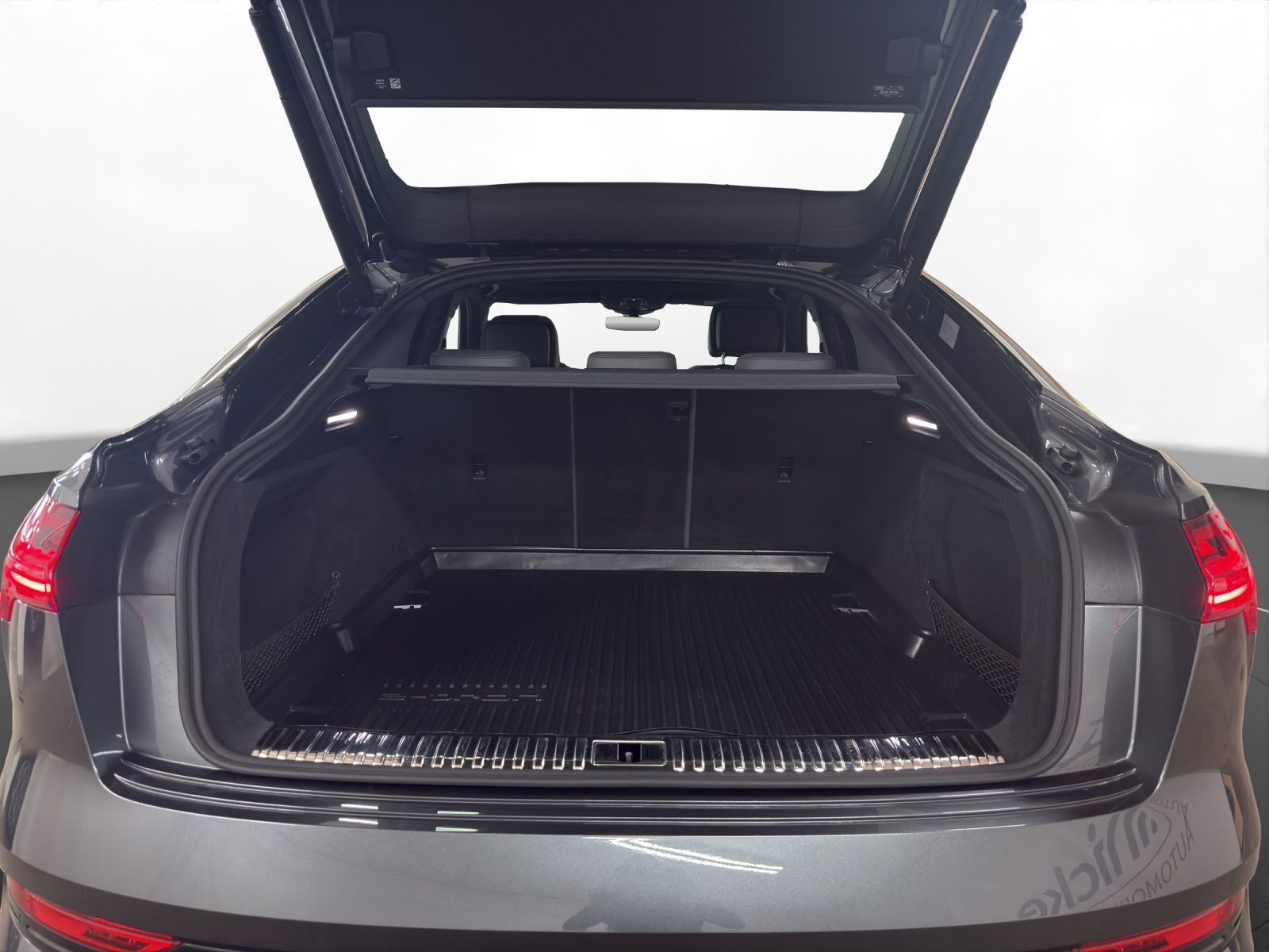Audi e-tron - Bild 22