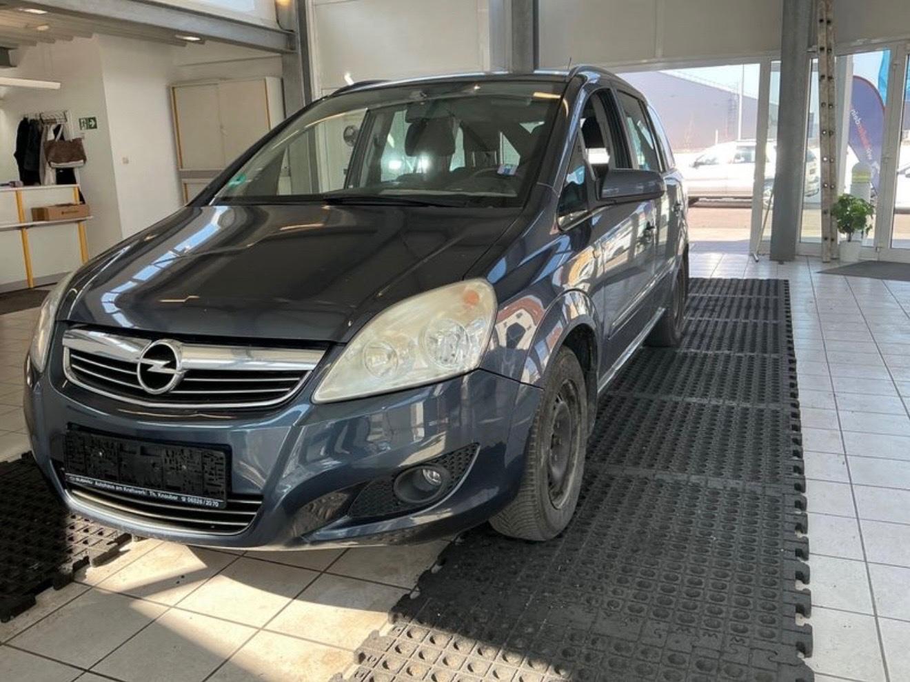 Opel Zafira B Edition - TÜV 07/2027 - 7.Sitzer