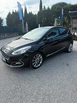 Ford Fiesta 1.5 TDCi 120 CV 5 porte Vignale - Ford Fiesta Vignale mit Diesel-Antrieb