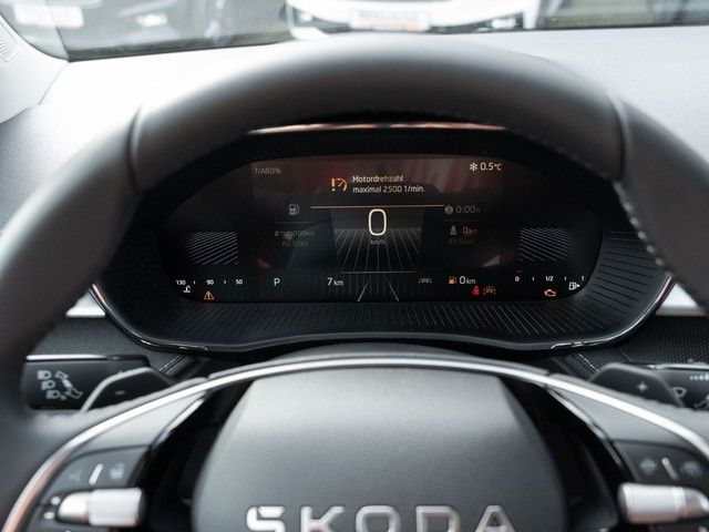 Fabia 1.0 TSI Tour DSG KESSY+ACC+WINTER