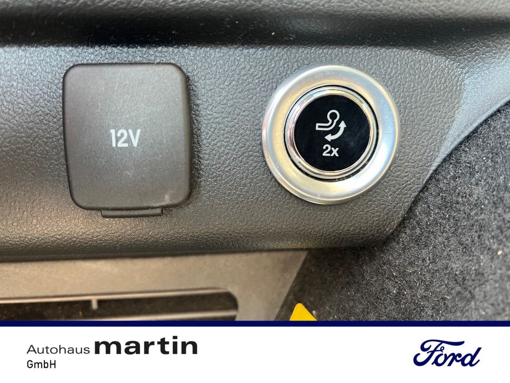 Fahrzeugabbildung Ford Kuga 1.5 Eco Blue Vignale HUD B&O LED SHZ