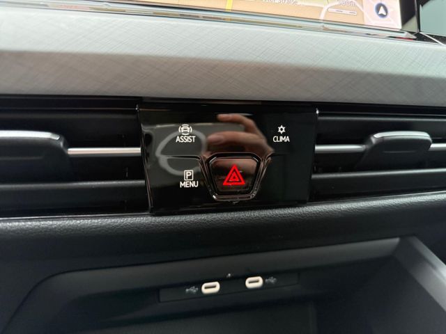 Golf Variant 8 VIII Life 1.0 eTSI Navi ACC Appl