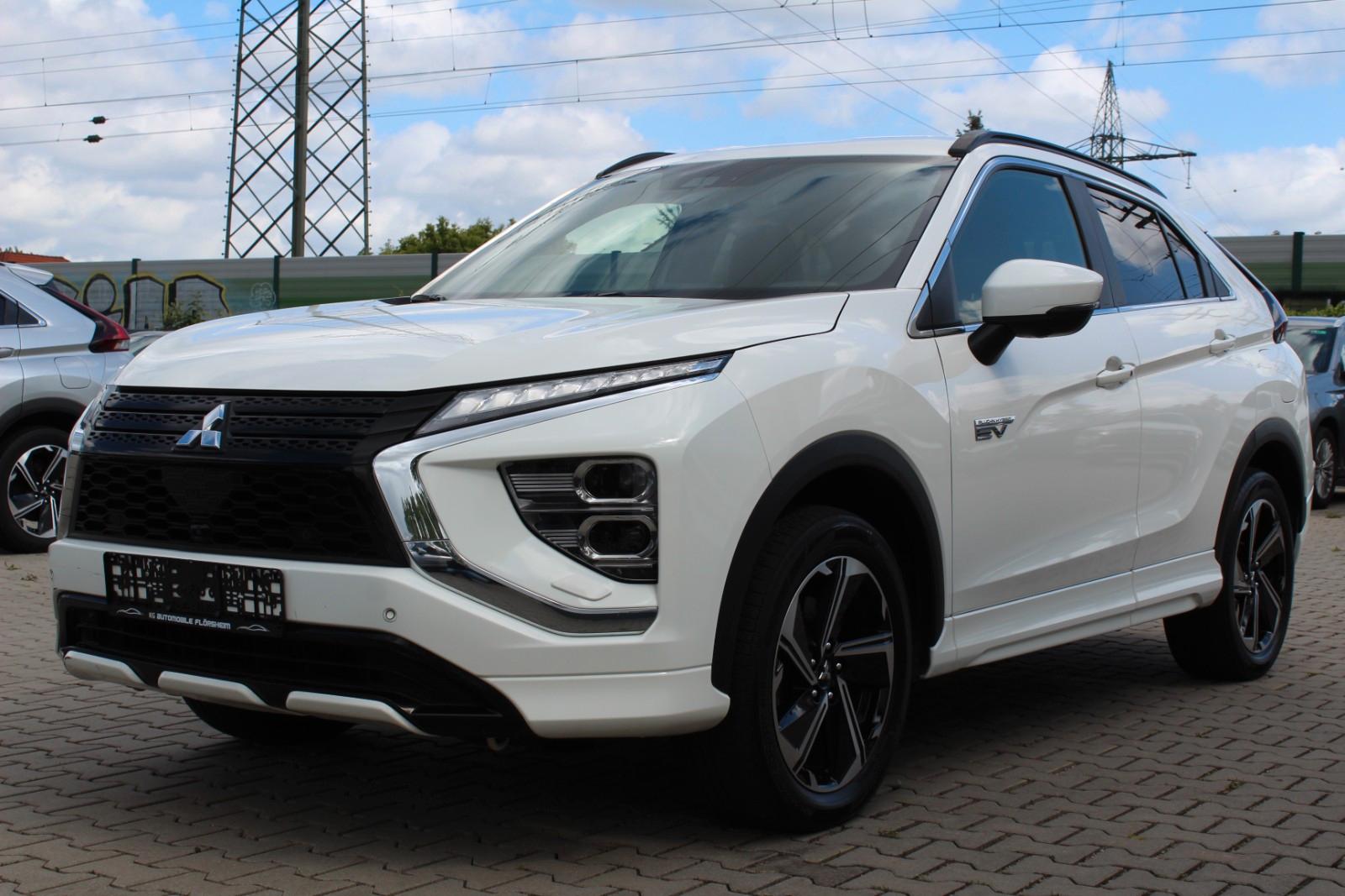 Mitsubishi Eclipse Cross 2.4 Plus Select Black 4WD Navi LED