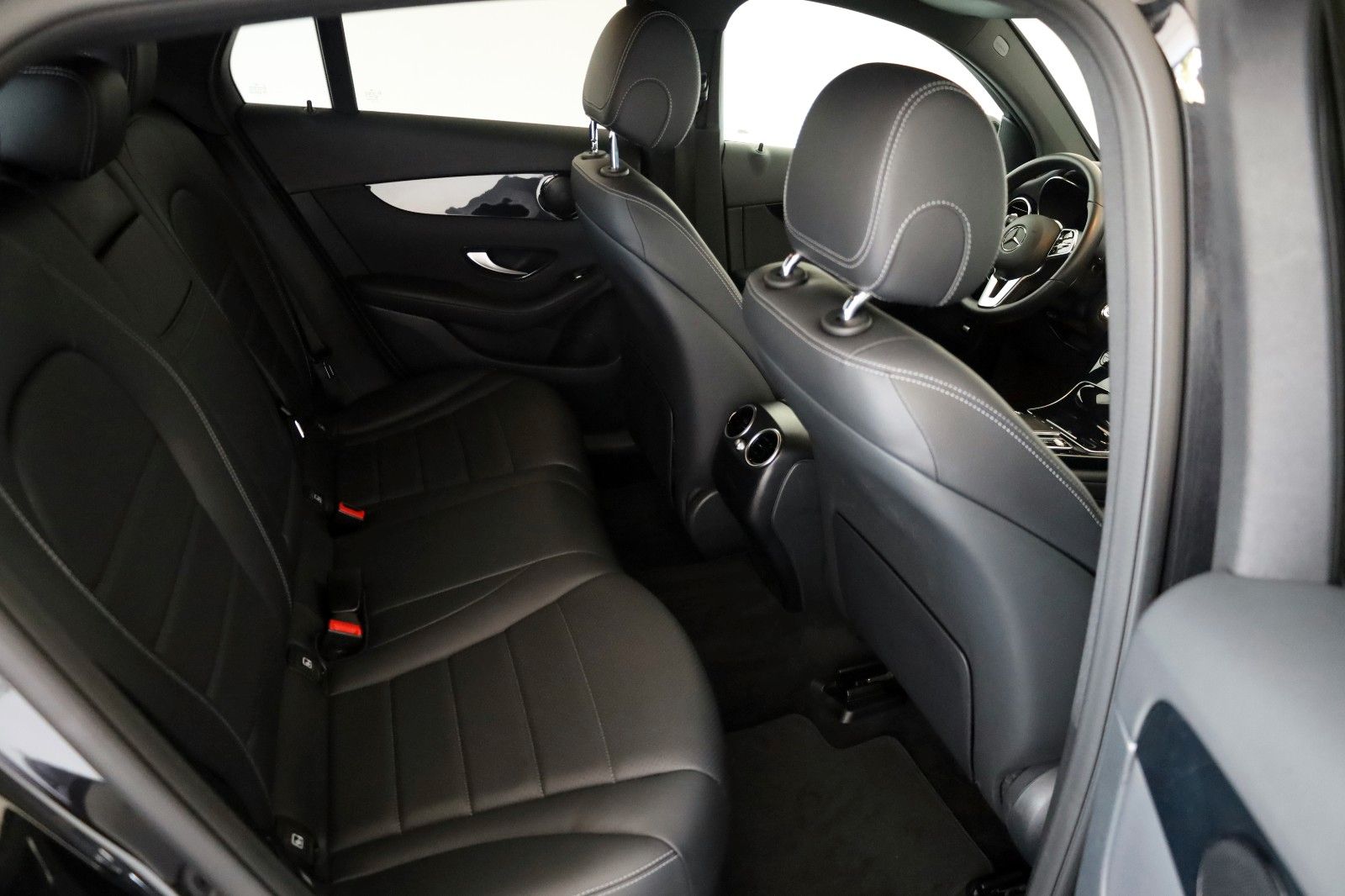 Fahrzeugabbildung Mercedes-Benz GLC 300 de 4Matic Coupè,Leder,Navi,LED,SH,Kamera