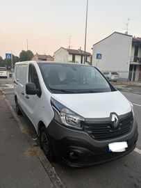 Renault Trafic - 2