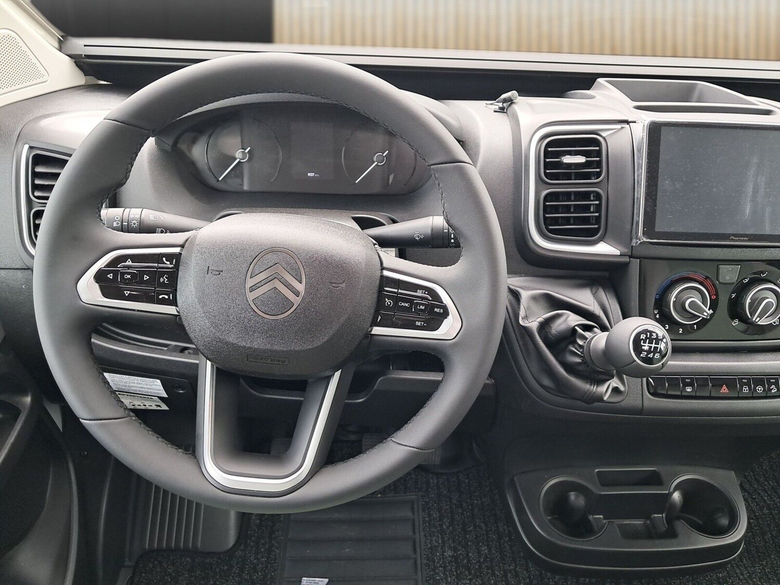 Fahrzeugabbildung Karmann Davis Trendstyle DA 620 TSC Dörr-Paket 30 Jahre