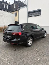 Volkswagen Passat Variant - 4