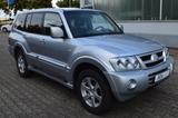 Mitsubishi Pajero 3,2 DI-D Standhzg.*Xenon*AHK*1.Hand* - Mitsubishi Pajero aus 2006 mit Diesel-Antrieb