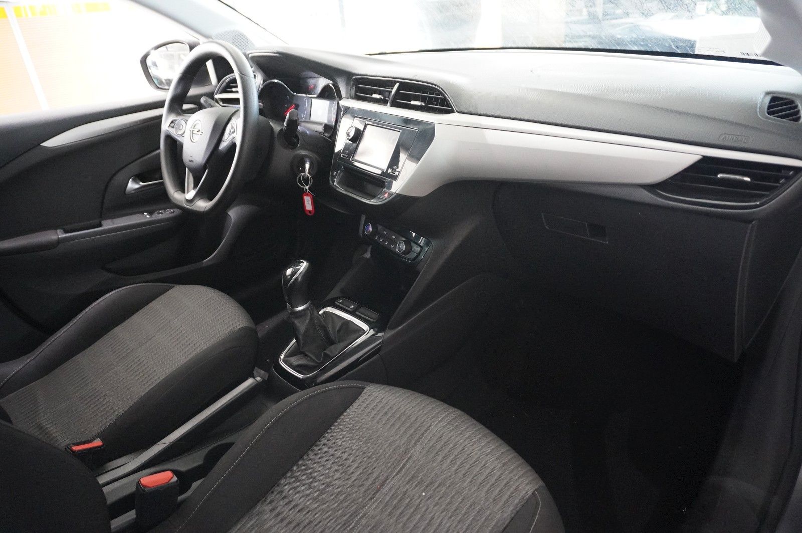 Fahrzeugabbildung Opel Corsa F 1.2 EDITION KLIMA/USB/TEMP./ASSIS./BT
