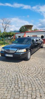 Lincoln Town Car - Lincoln Town Car