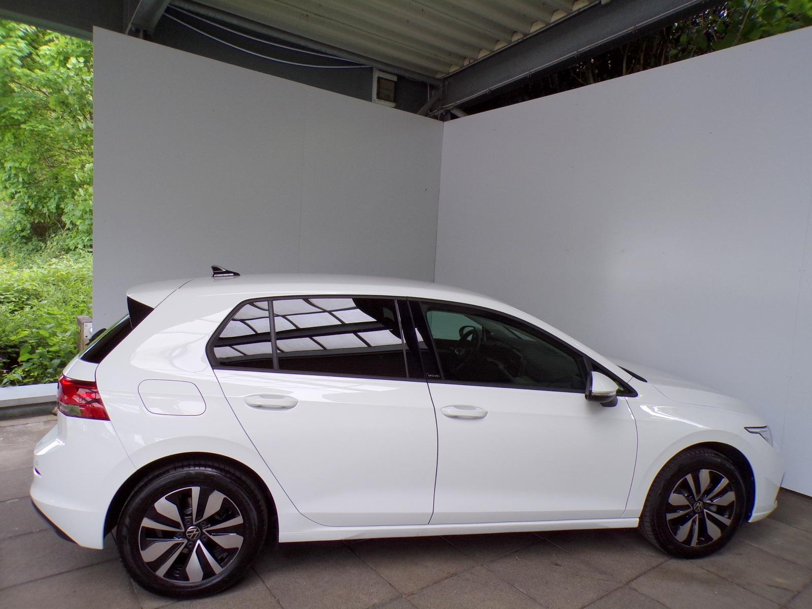 Volkswagen Golf VIII 1.0 TSI MOVE / NAVI+LED'S+KAMERA+APP, миниатюра 9