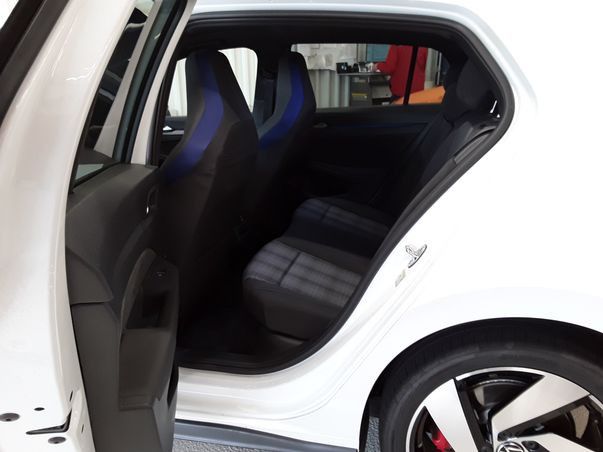 Volkswagen Golf - Bild 12
