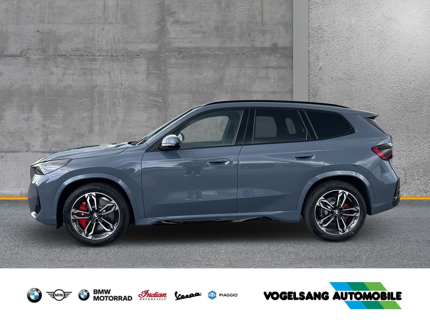 Fahrzeugabbildung BMW iX1 eDrive20 M Sport Pro Panorama Innovationspak