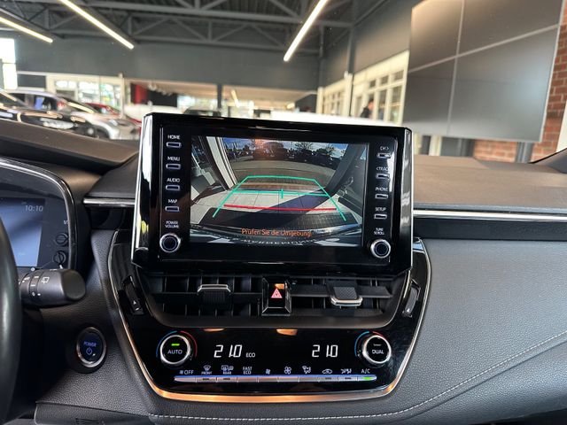 Toyota Corolla  Touring Sports Hybrid Club