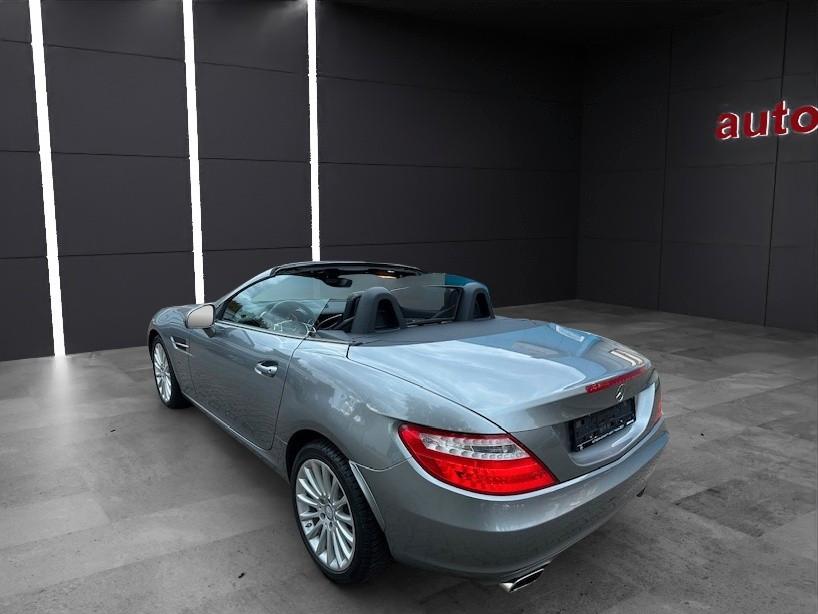 Mercedes-Benz SLK 250