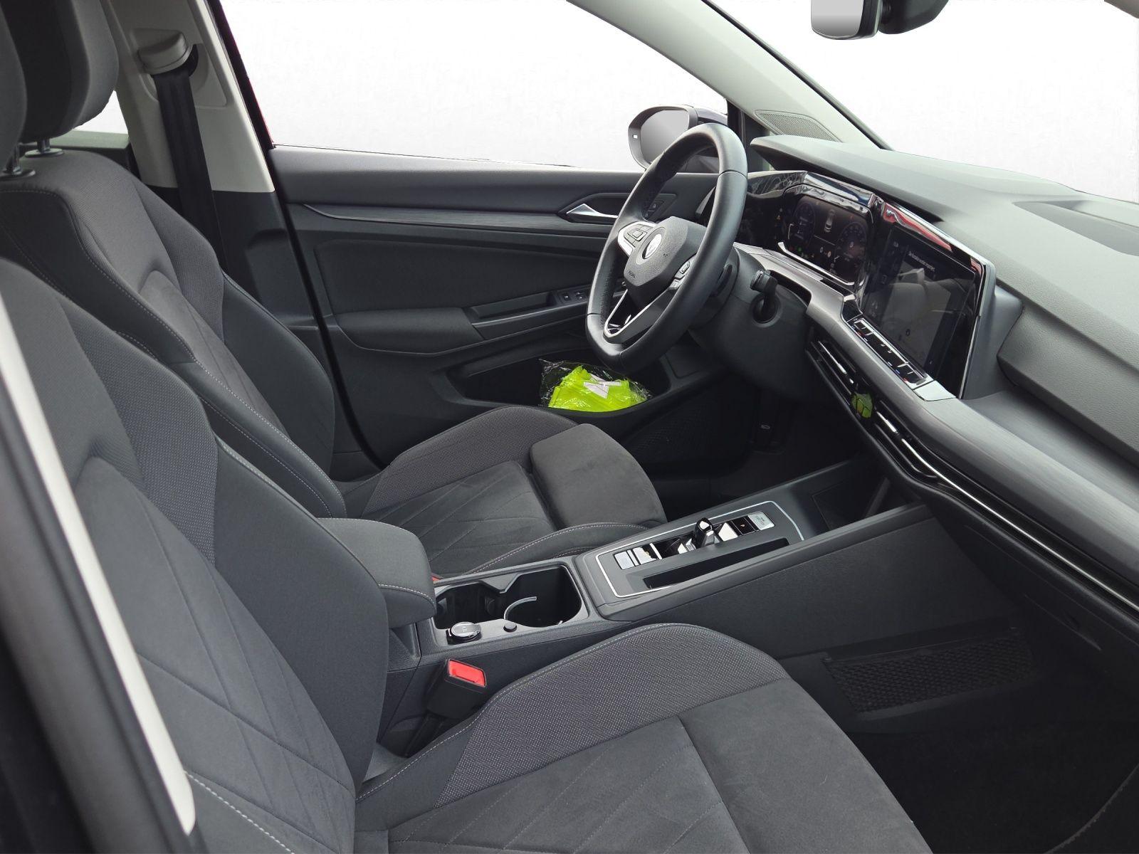 Volkswagen Golf VIII 1.5 eTSI DSG STYLE*NAVI*LED*KAMERA*ACC, миниатюра 5