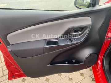 Fahrzeugabbildung Toyota Yaris Comfort 1.0 X-Connect/Klimaanlage/Kamera