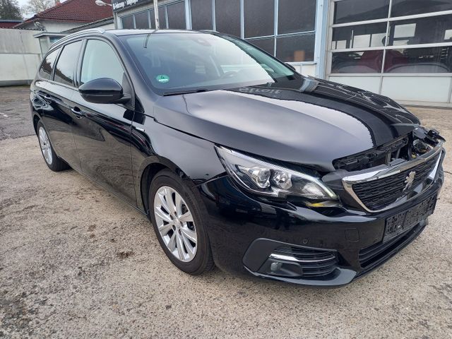 Peugeot 308 PureTech 130 SW Style Navi Pano Kamera EU6