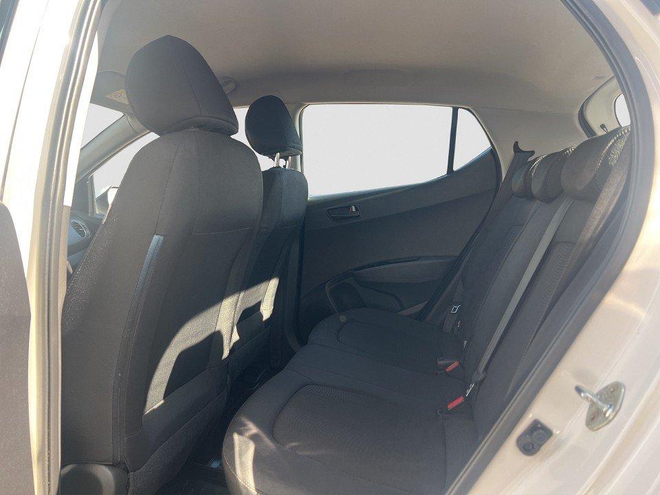 Hyundai i10 YES!+SHZ+LENK.HEIZ+BT+TEMP+LED+ISOFIX