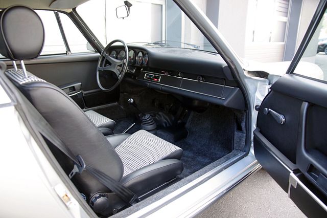 Porsche 911 T Coupé im Erstlack, Motorumbau 2.8 RSR