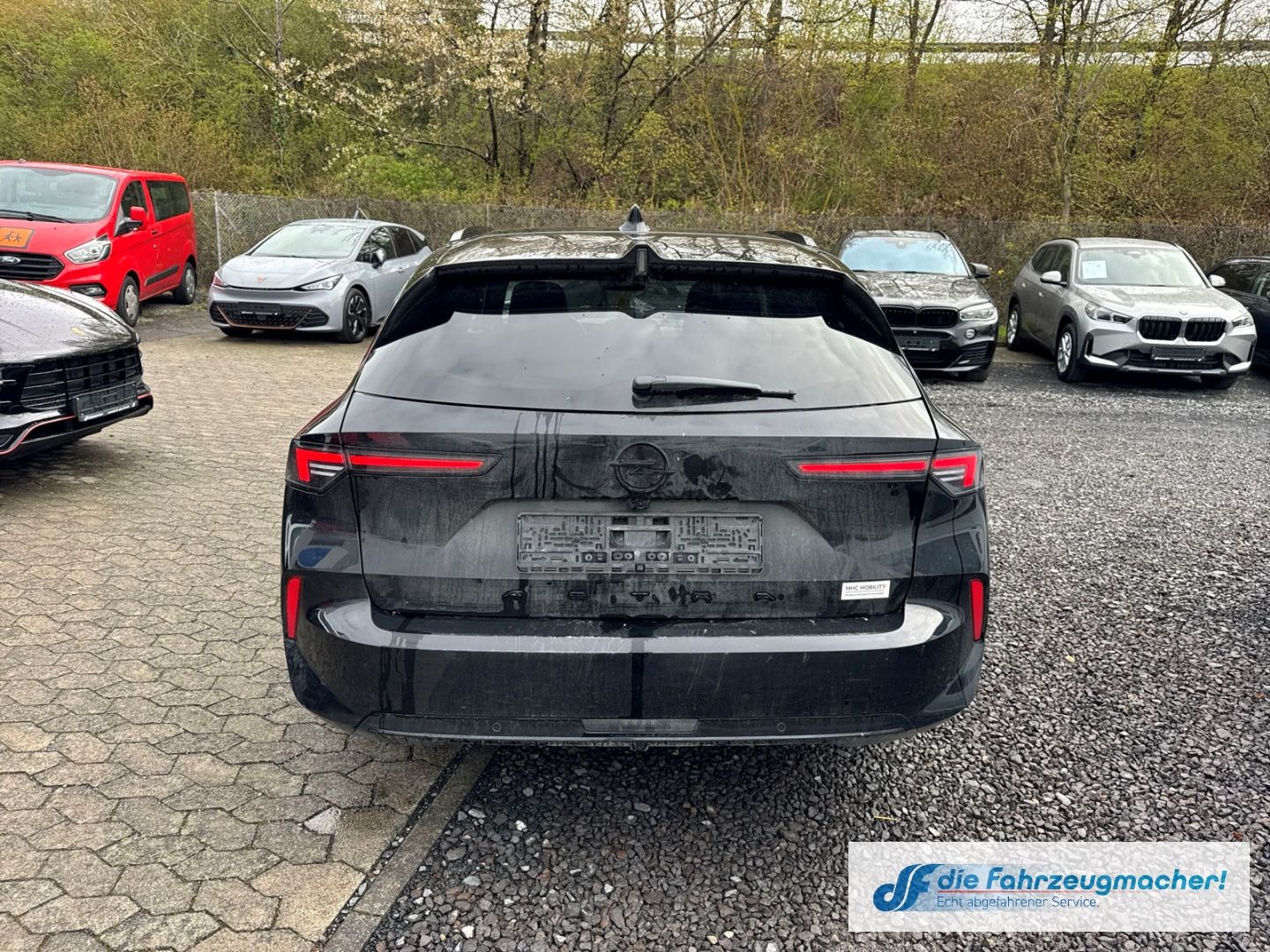 Fahrzeugabbildung Opel Astra L Sports Tourer Navi Kamera *UNFALLSCHADEN