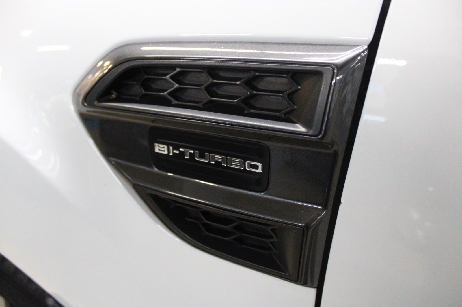 Fahrzeugabbildung Ford Ranger Wildtrak Automatik AHK LED CAM ACC STDHZ