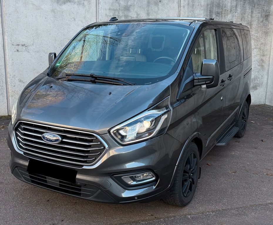 Ford Tourneo Custom
