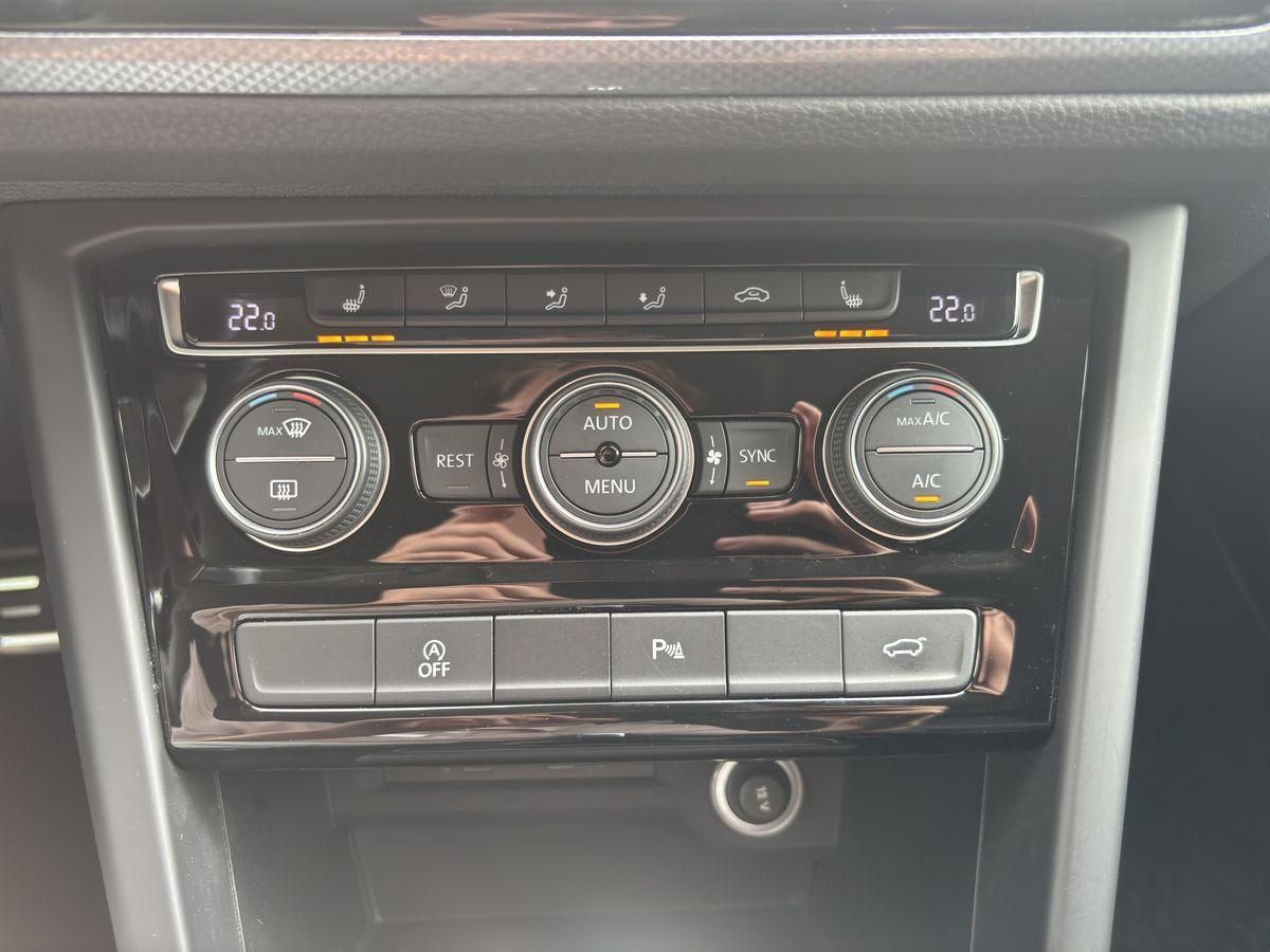 Touran Active 1.5 16V TSI DSG AHK LED NAVI