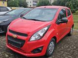 Chevrolet Spark LS+  Motor 1,0 Ltr. - Chevrolet Spark: 1.0