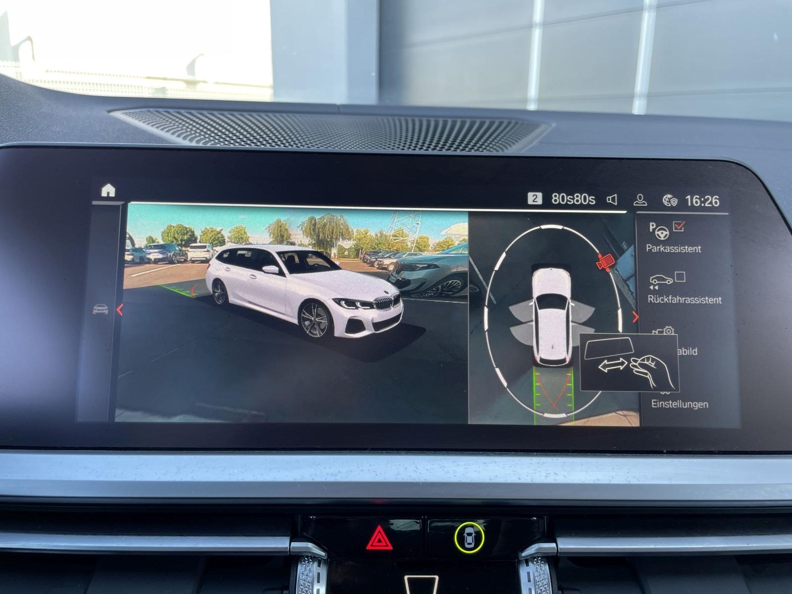 BMW M340i xDrive Touring PANO ACC LASER H/K HUD
