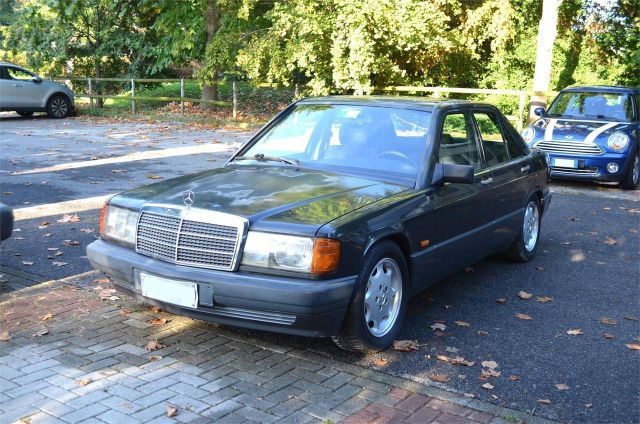 Mercedes-Benz MERCEDES 190 2.0 E