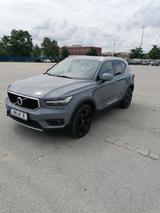 Volvo XC40 T3 Momentum Pro - Volvo XC40 von privat