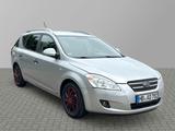 Kia cee'd / Ceed TÜV neu Reifen neu Navi Bluetooth - Kia cee'd / Ceed aus 2009