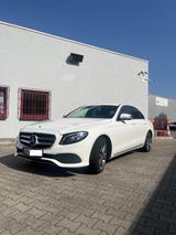 Mercedes-Benz MERCEDES E200 - *AUTOMATIK* *WEISS* - gebrauchte Mercedes-Benz E 200 aus dem Jahr 2016