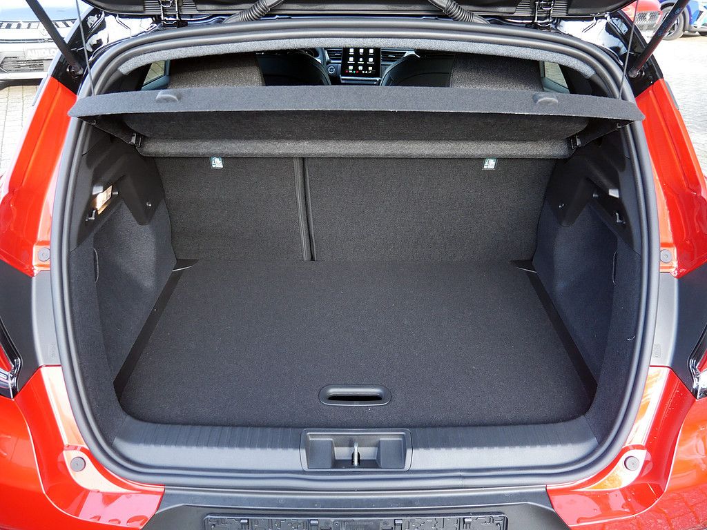 Fahrzeugabbildung Renault Captur Techno TCe 115